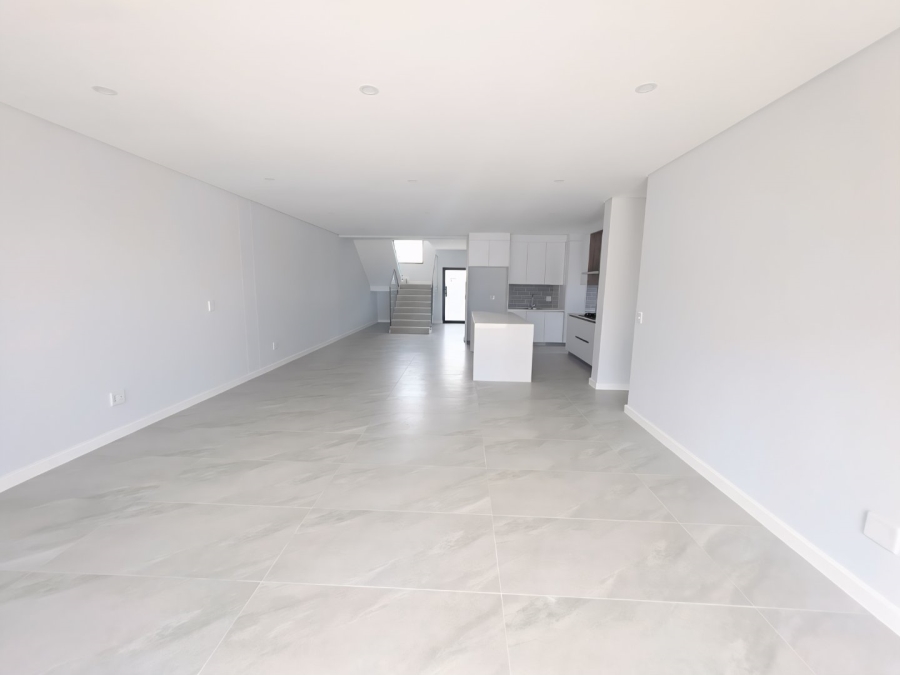 4 Bedroom Property for Sale in Sandown Western Cape